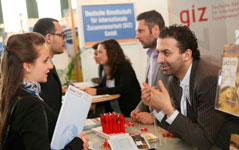 Personalsuche auf Karrieremessen in Berlin für erfolgreiches Recruiting Personalsuche auf Karrieremessen für erfolgreiches Recruiting