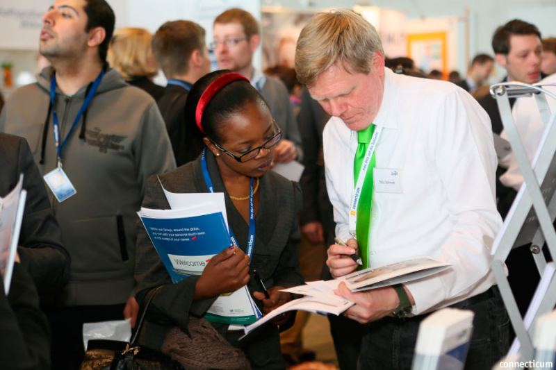 Bewerber finden - durch Recruiting auf Jobmessen in Berlin
