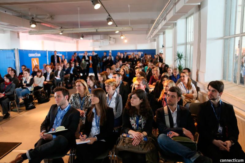 Personalrecruiting - Unternehmen stellen sich auf den Jobmessen vor