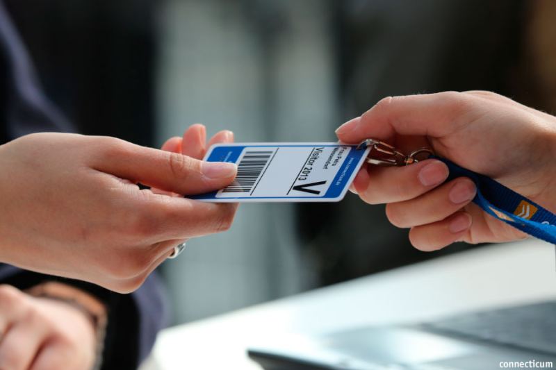 Studierte Mitarbeiter finden -  Mit der connecticum Besucher Card