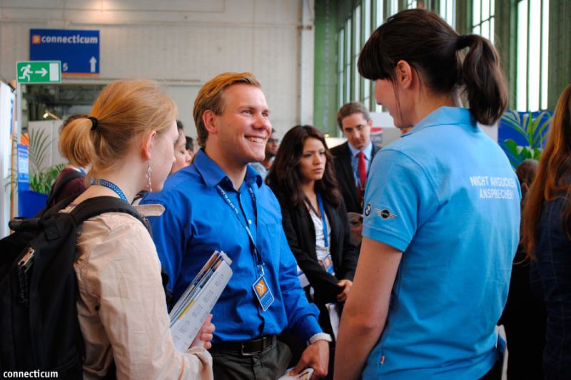 Recruiting - Team der BMW Group im Personalgespräch